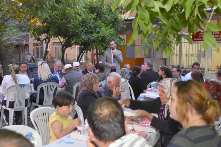 GÖNÜL SOFRALARI SİNEKLİ’DE KURULDU