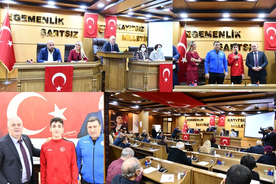 ÇATALCA BELEDİYESİ ARALIK 2021 MECLİS TOPLANTISI BİRİNCİ BİRLEŞİMİNİ GERÇEKLEŞTİRİLDİ