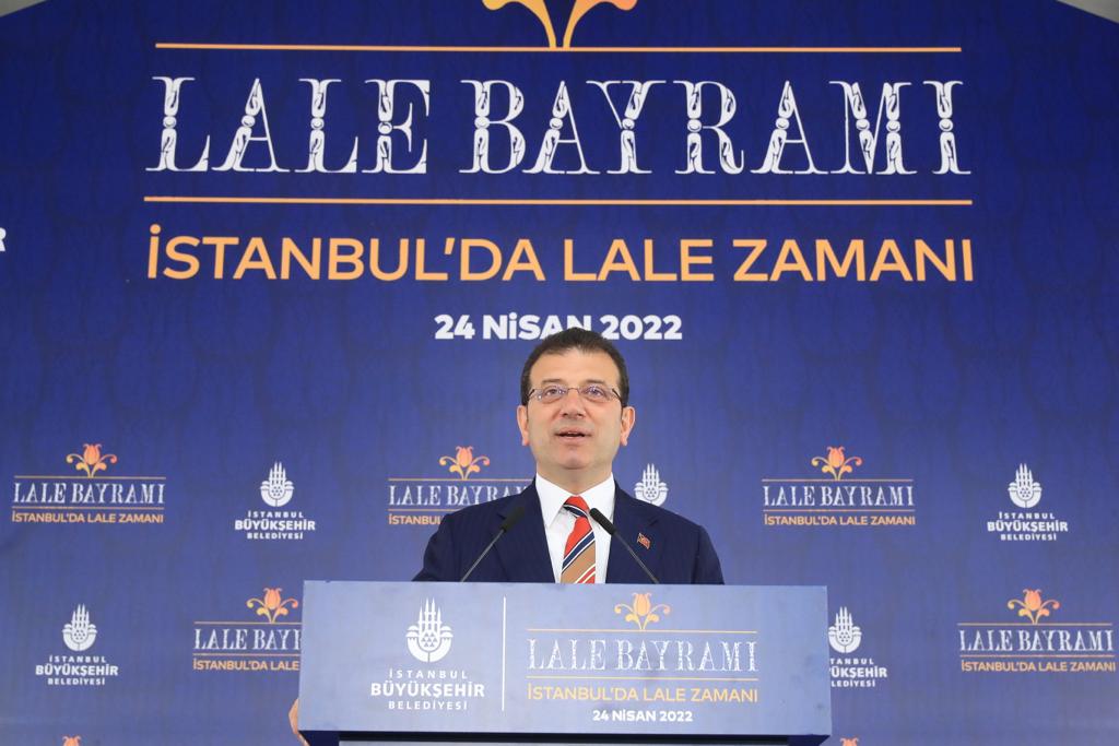 LALE BAYRAMI’NI BAŞLATAN İMAMOĞLU’NDAN GÖÇ YORUMU:“İNSANLAR MÜLTECİ OLUP VATANLARINDAN AYRILMAK ZORUNDA KALMASIN”