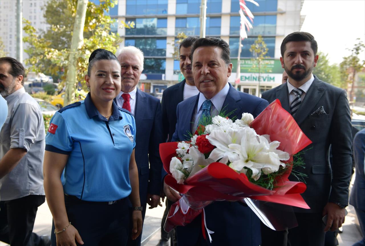 BAŞKAN ÖZER ZABITA HAFTASI’NI KUTLADI ;  “ZABITA YEREL YÖNETİMLERİN GÖZÜ, KULAĞIDIR”