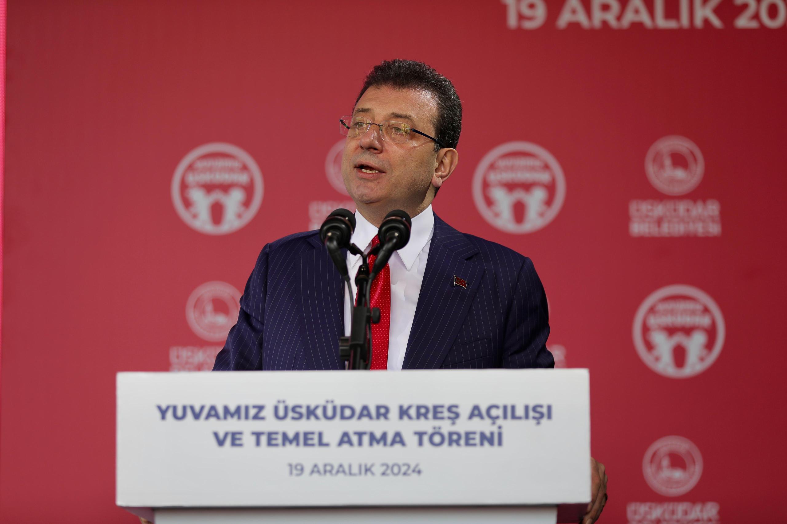 İMAMOĞLU: CANIMIZI SIKAN İŞLERE RAĞMEN KREŞ VE YURT AÇMAYA, BURS VERMEYE DEVAM EDECEĞİZ